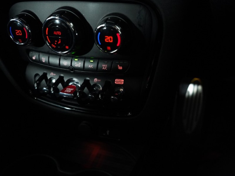 2022 (72) MINI CLUBMAN 1.5 Cooper Shadow Edition 6dr Auto 4563688