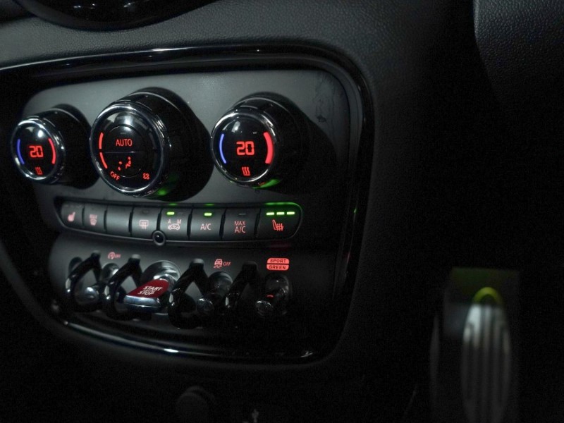 2022 (72) MINI CLUBMAN 1.5 Cooper Shadow Edition 6dr Auto 4563701