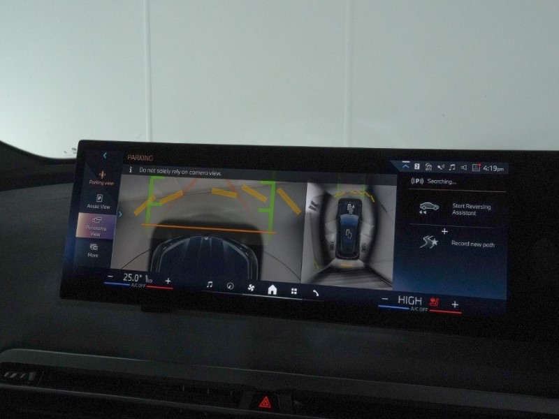 2025 (75) BMW iX 300kW xDrive45 M Sport 101kWh 5dr Auto 4920466