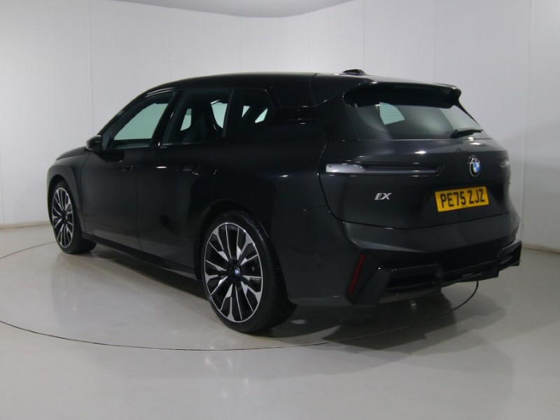 2025 (75) BMW iX 300kW xDrive45 M Sport 101kWh 5dr Auto 4920473