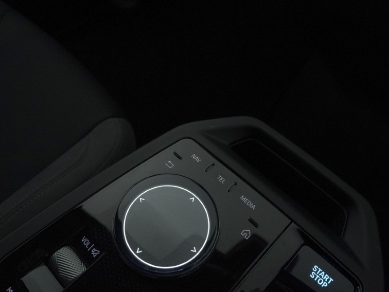 2025 (75) BMW iX 300kW xDrive45 M Sport 101kWh 5dr Auto 4920459