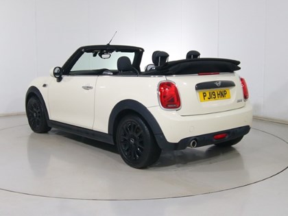 2019 (19) MINI CONVERTIBLE 1.5 Cooper Classic II 2dr