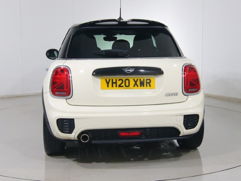 2020 (20) MINI HATCHBACK 1.5 Cooper Sport II 5dr Auto 4565466