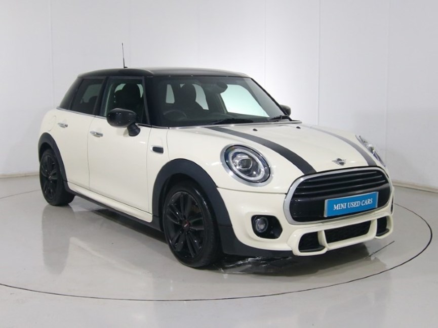 2020 (20) MINI HATCHBACK 1.5 Cooper Sport II 5dr Auto