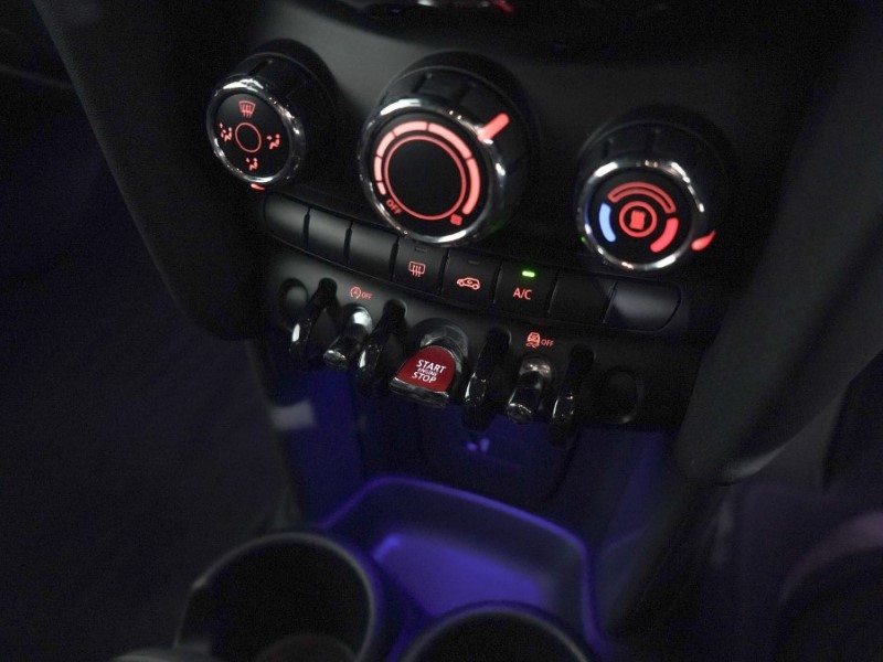 2020 (20) MINI HATCHBACK 1.5 Cooper Sport II 5dr Auto 4565456