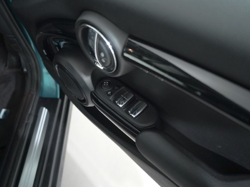 2023 (23) MINI CONVERTIBLE 2.0 Cooper S Seaside Edition 2dr Auto 4568842