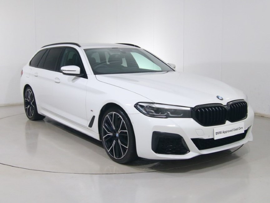 2022 (22) BMW 5 SERIES 520d xDrive MHT M Sport 5dr Step Auto