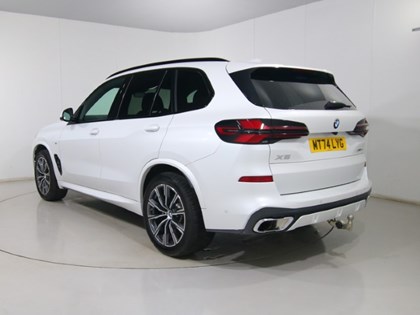 2024 (74) BMW X5 xDrive30d MHT M Sport 5dr Auto