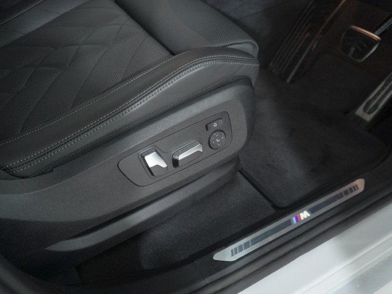 2024 (74) BMW X5 xDrive30d MHT M Sport 5dr Auto 4587806