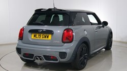 2019 (19) MINI HATCHBACK 2.0 Cooper S Sport II 3dr Auto 4629944
