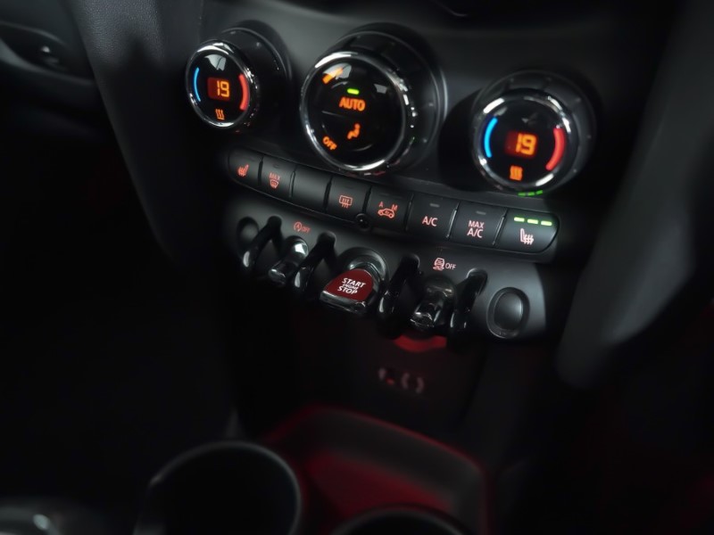 2017 (67) MINI CONVERTIBLE 2.0 Cooper S 2dr 4641997