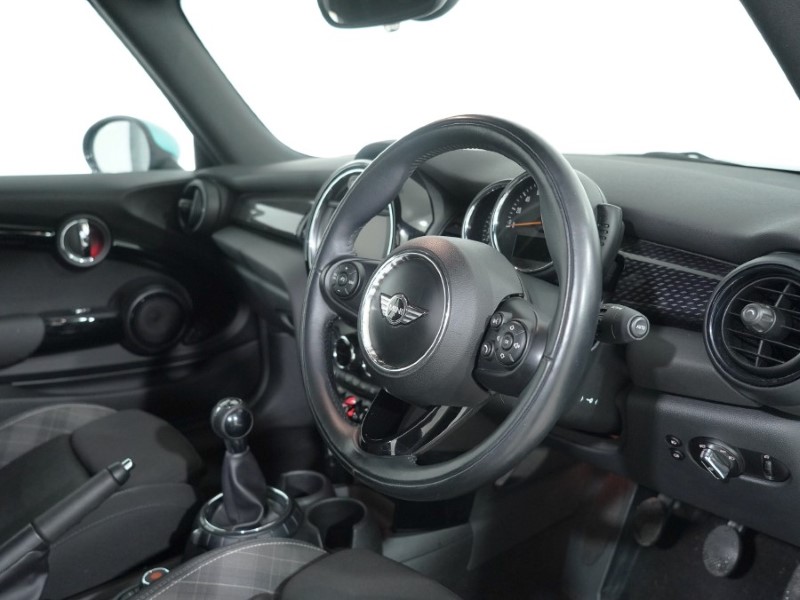 2017 (67) MINI CONVERTIBLE 2.0 Cooper S 2dr 4641975