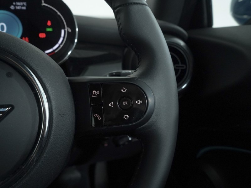 2022 (71) MINI CONVERTIBLE 1.5 Cooper Classic 2dr Auto 4610933