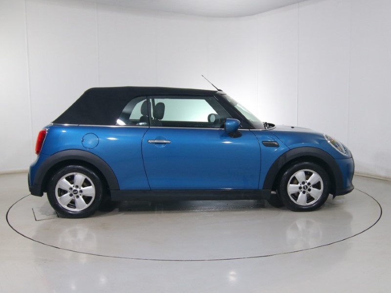2022 (71) MINI CONVERTIBLE 1.5 Cooper Classic 2dr Auto 4610915