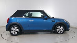 2022 (71) MINI CONVERTIBLE 1.5 Cooper Classic 2dr Auto 4610915