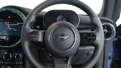 2022 (71) MINI CONVERTIBLE 1.5 Cooper Classic 2dr Auto 4610927