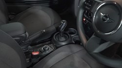 2022 (71) MINI CONVERTIBLE 1.5 Cooper Classic 2dr Auto 4610922