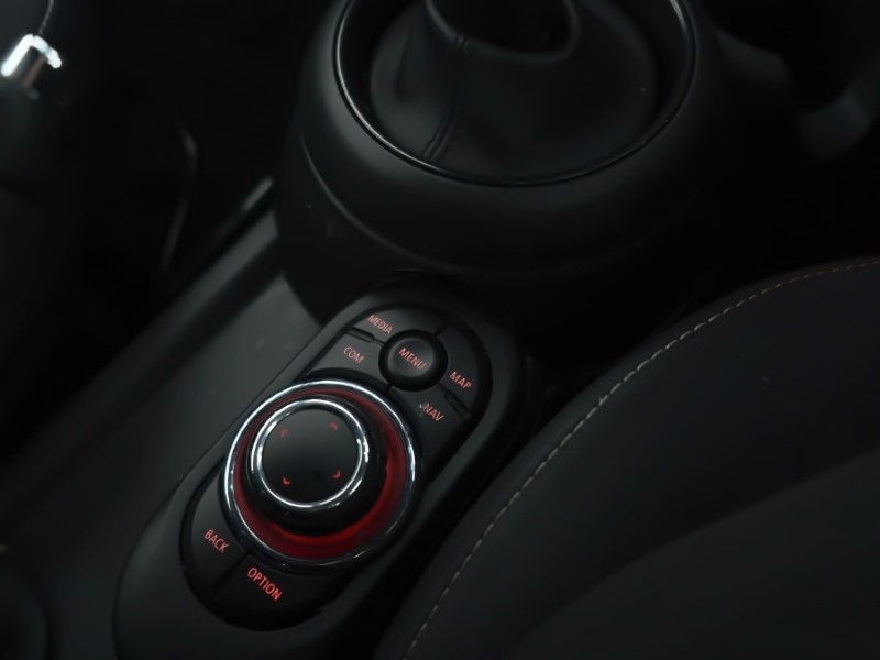 2022 (71) MINI CONVERTIBLE 1.5 Cooper Classic 2dr Auto 4610940