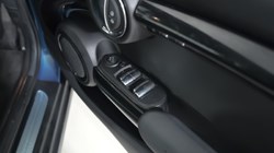 2022 (71) MINI CONVERTIBLE 1.5 Cooper Classic 2dr Auto 4610923