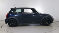 2021 (71) MINI HATCHBACK 1.5 Cooper Exclusive 3dr Auto 4619172