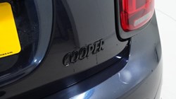2021 (71) MINI HATCHBACK 1.5 Cooper Exclusive 3dr Auto 4619137