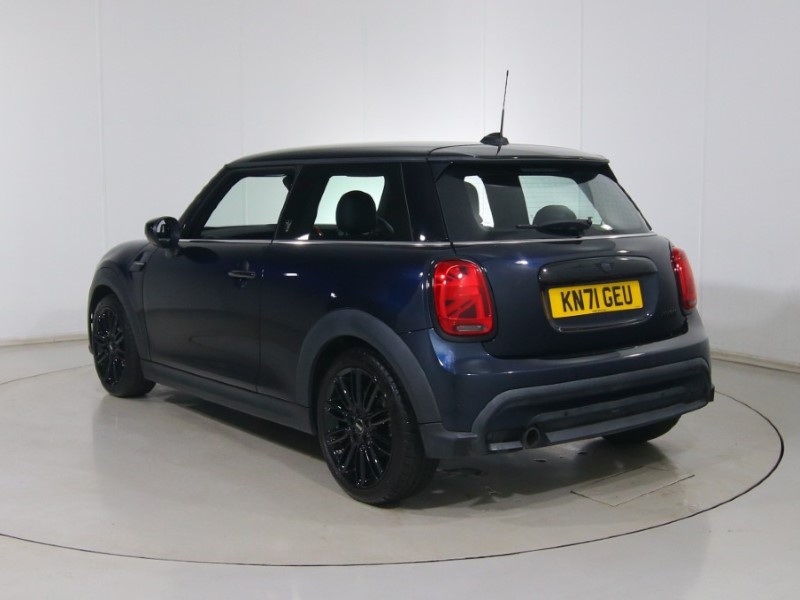2021 (71) MINI HATCHBACK 1.5 Cooper Exclusive 3dr Auto