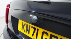 2021 (71) MINI HATCHBACK 1.5 Cooper Exclusive 3dr Auto 4619136