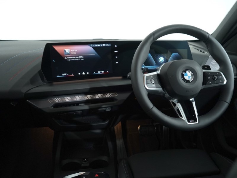 2025 (75) BMW 1 SERIES 120 M Sport 5dr Step Auto 4856682