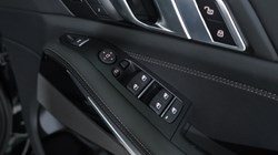 2025 (75) BMW X7 xDrive40i MHT M Sport 5dr Step Auto 4773084