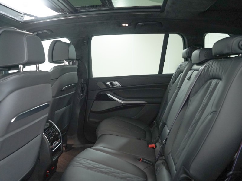 2025 (75) BMW X7 xDrive40i MHT M Sport 5dr Step Auto 4773094