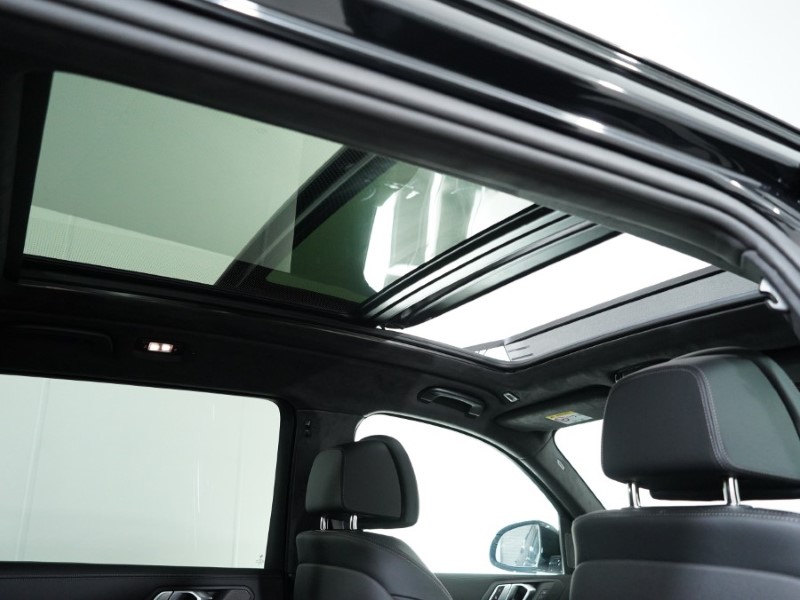 2025 (75) BMW X7 xDrive40i MHT M Sport 5dr Step Auto 4773090