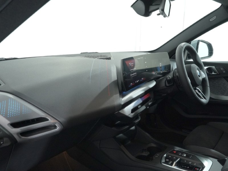 2025 (75) BMW 2 SERIES 220 M Sport 4dr Step Auto 4919284