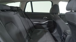2025 (25) BMW 3 SERIES 320i Sport 5dr Step Auto 4671965