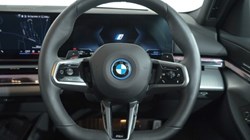 2025 (25) BMW 5 SERIES 530e M Sport 5dr Auto 4671743