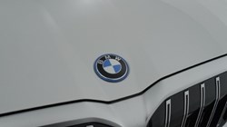 2025 (25) BMW 5 SERIES 530e M Sport 5dr Auto 4671752