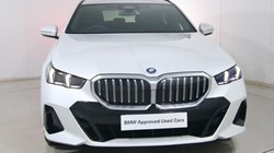 2025 (25) BMW 5 SERIES 530e M Sport 5dr Auto 4671784