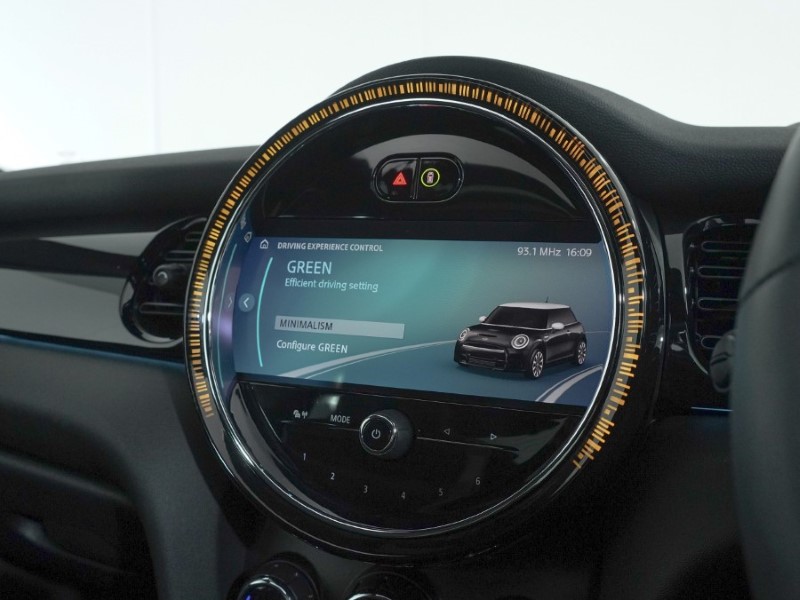 2023 (72) MINI HATCHBACK 2.0 John Cooper Works 3dr Auto 4705207