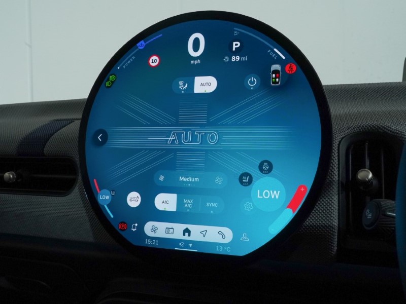 2025 (25) MINI COOPER 2.0 S Exclusive 3dr Auto 4685966