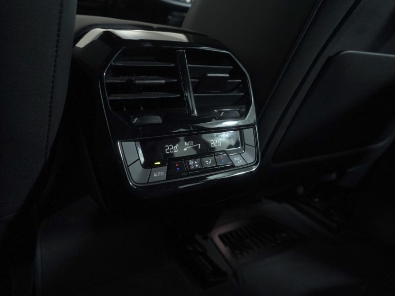 2023 (23) BMW iX 385kW xDrive50 M Sport 111.5kWh 5dr Auto 4691333