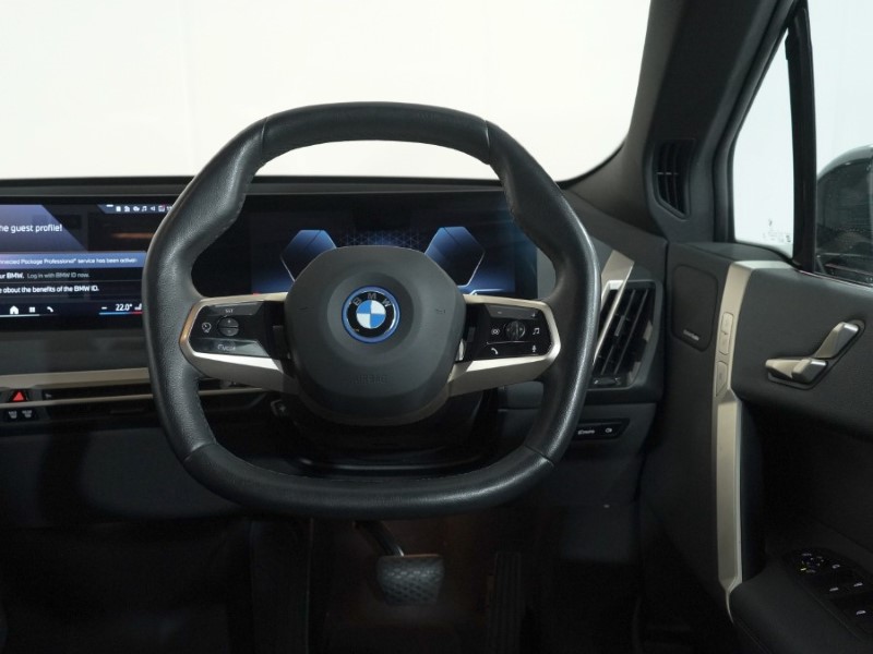 2023 (23) BMW iX 385kW xDrive50 M Sport 111.5kWh 5dr Auto 4691331