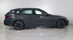 2025 (25) BMW 3 SERIES 330e 22.3 kWh M Sport 5dr Step Auto 4684533