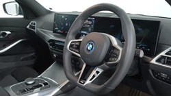 2025 (25) BMW 3 SERIES 330e 22.3 kWh M Sport 5dr Step Auto 4684502