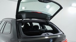 2025 (25) BMW 3 SERIES 330e 22.3 kWh M Sport 5dr Step Auto 4684489