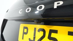 2025 (25) MINI COOPER 2.0 S Exclusive 3dr Auto 4699304