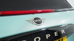 2025 (25) MINI COOPER 2.0 C Exclusive 2dr Auto 4699374