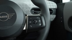 2025 (25) MINI COOPER 2.0 C Exclusive 2dr Auto 4699378