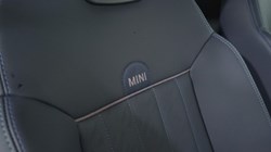 2025 (25) MINI COOPER 2.0 C Exclusive 2dr Auto 4699363