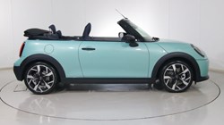 2025 (25) MINI COOPER 2.0 C Exclusive 2dr Auto 4699360
