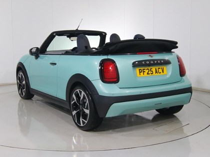 2025 (25) MINI COOPER 2.0 C Exclusive 2dr Auto