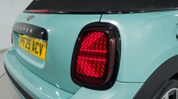 2025 (25) MINI COOPER 2.0 C Exclusive 2dr Auto 4699377